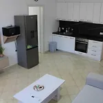 Beachside 2br By Adriatic Living *