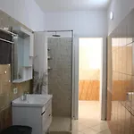 Appartamento Beachside 2br By Adriatic Living Durrës