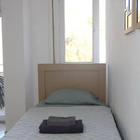 Beachside 2br By Adriatic Living Apartment *