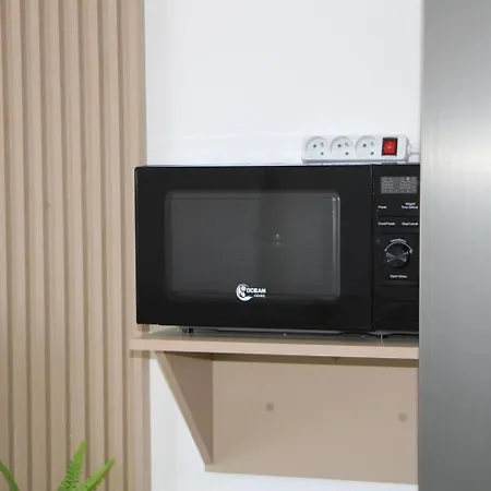 Beachside 2br By Adriatic Living Durres