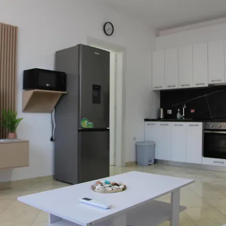 Beachside 2br By Adriatic Living * Durres