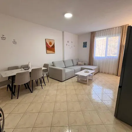Apartment Beachside 2br By Adriatic Living Durres
