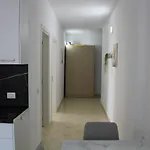Beachside 2br By Adriatic Living